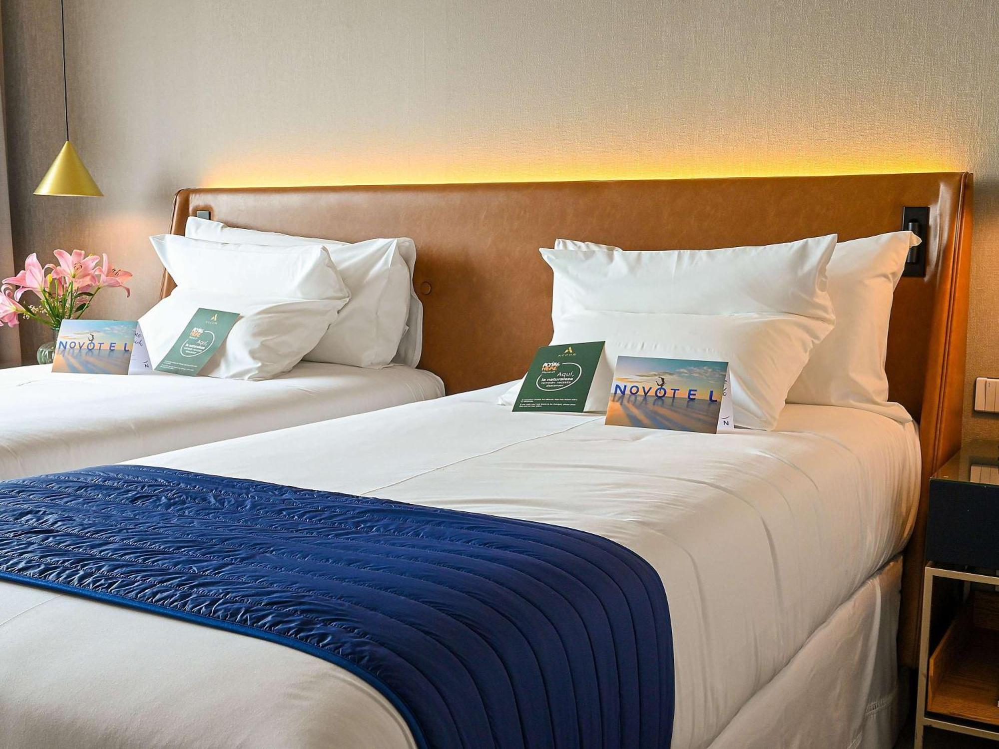 Novotel ซานตาครูซเดอลาเซียร์รา ภายนอก รูปภาพ